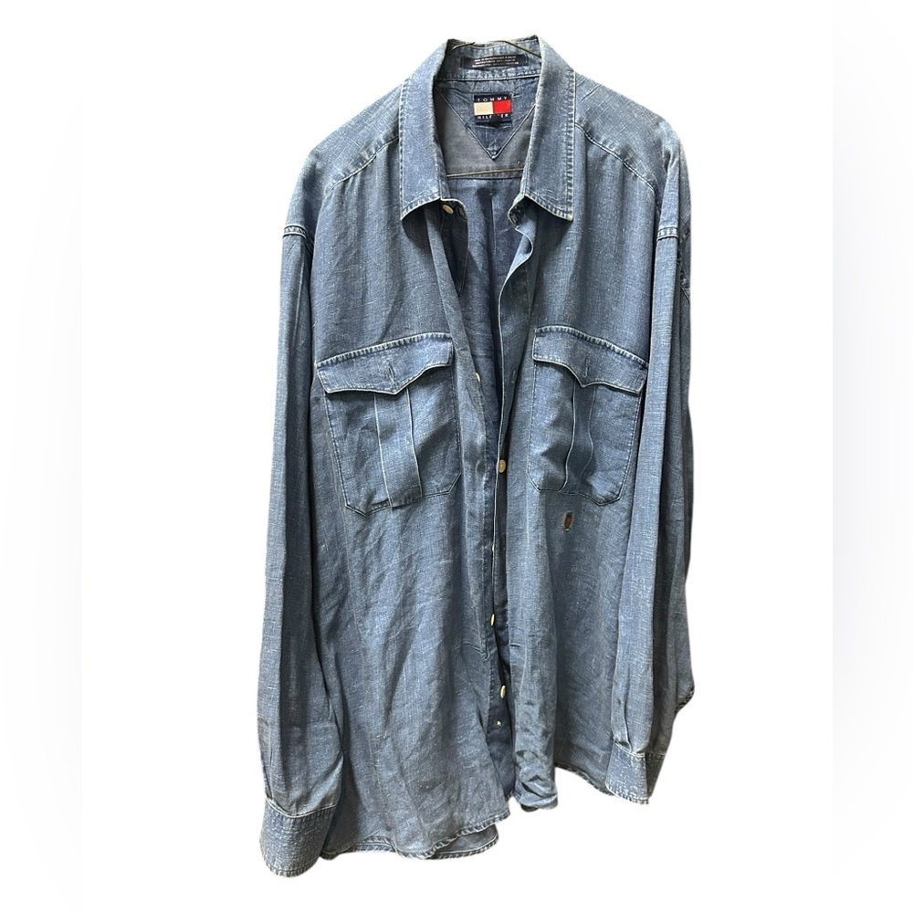 TOMMY HILFIGER BUTTON DOWN DENIM SHIRT